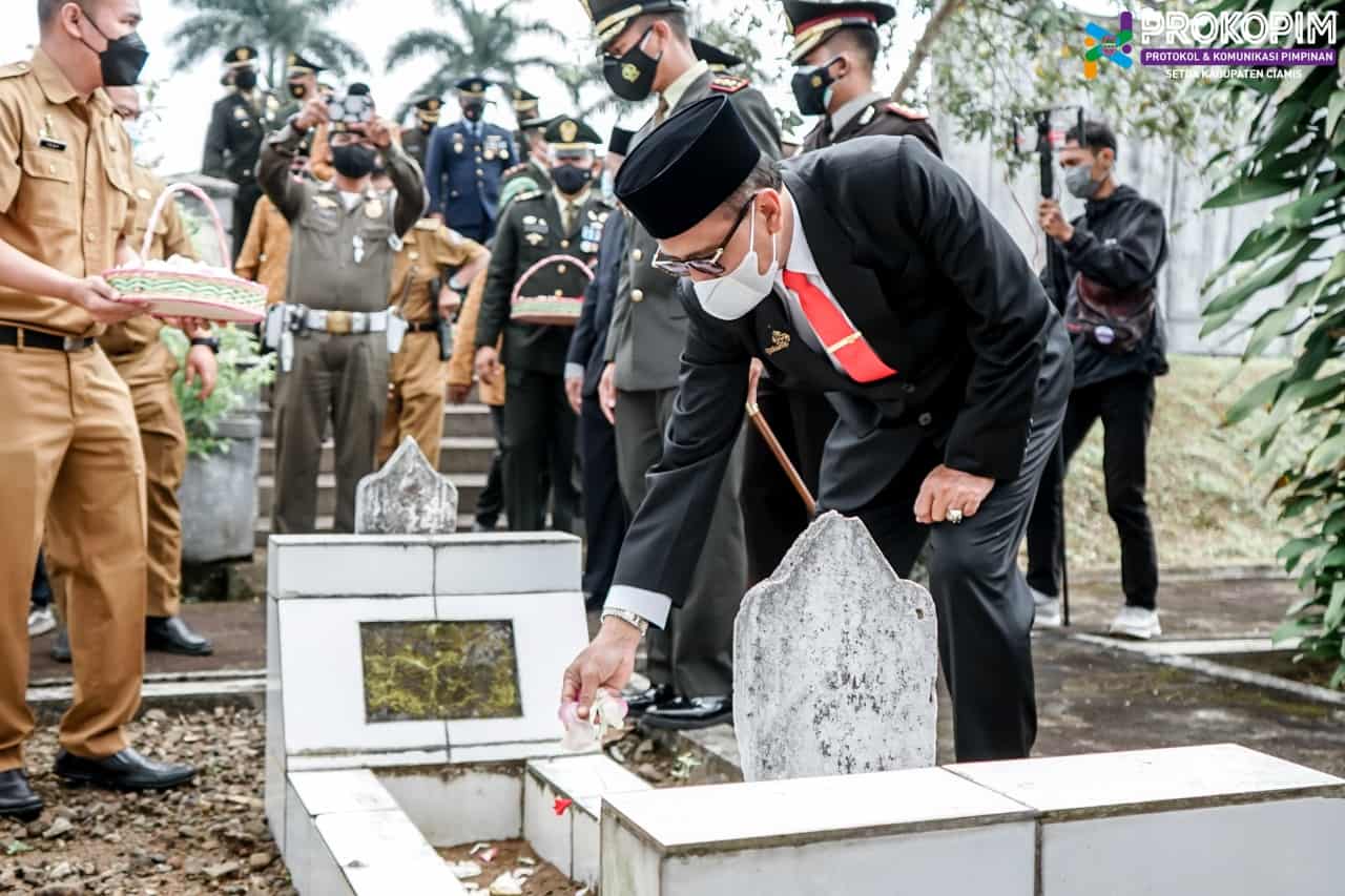 Upacara Ziarah Taman Makam Pahlawan Galuhnews.com